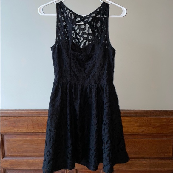 Black Lace Mini Dress | Size: S (Juniors) - Picture 2 of 5